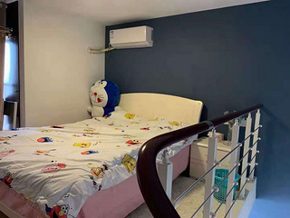 国瑞精装loft出租