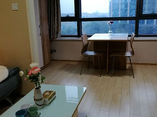 中天西城纪LOFT结构三室一厅出租 租金优惠