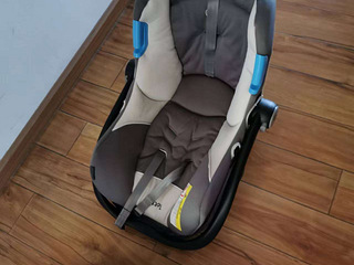 婴儿床车载椅