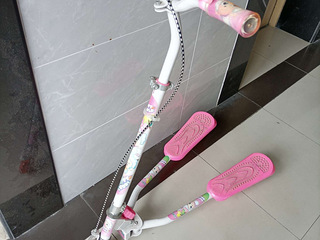 女童蛙式滑板车