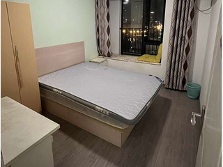 春江郦城朝南房间出租