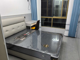 未科仓溢绿苑主卧内卫房东直租