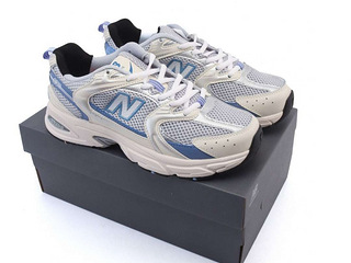 NB530透气老爹鞋 140一双