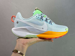 NK REACTX TRAIL 5越野跑步鞋 145一双