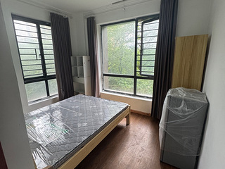 合租房房东出租御道地铁口