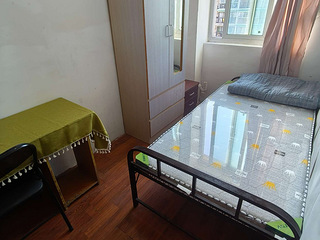 嘉绿景苑，750元，次卧，13楼，地铁口附近 ，家电家具齐