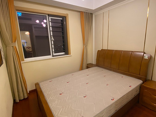 中骏钱塘御景120方整租