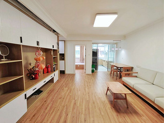 自住出租-3室2厅 黄金三楼 全屋定制家具家电 简易系风格