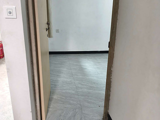 晓英混沌王右边弄堂，一室一厨一卫住房出租