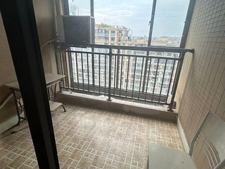 临平崇贤 上亿广场附近 民用水电 朝南主卧带阳台 
