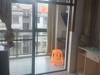 西溪花园白狄苑2幢3单元202室