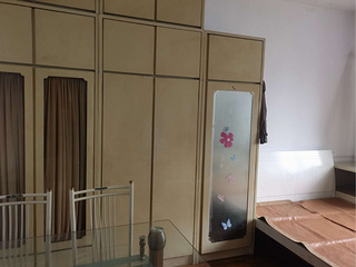 华丰宿舍边一室0厅独立厨房独立卫生间出租