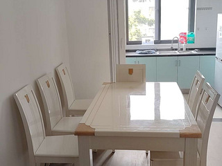 城西银泰边，和苑小区3房2厅1卫出租