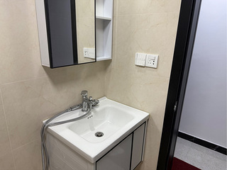 吉利大道陈辽村住房出租