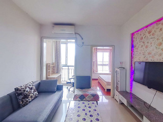 九龙坡石桥铺近轻轨正规一房出租