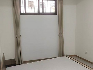 莫干山路70号，近武林门商圈，浙江省广电厅斜对面。