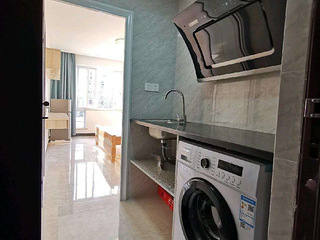 万达旁自家房子出租