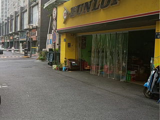 丁兰附中学校附近65方双门双开业主本人店面出租