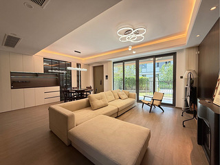 杭州萧山滨江租房 配置：洗衣机和冰箱，可做饭 户型：采光很好