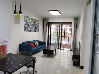 房东直租火车东站附近3室一厅3800元拎包入住