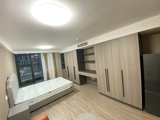 自房出租，上城区九天泽一金座，带阳台，生活便利