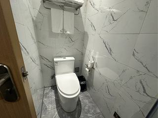 吾角商业中心,高沙路地铁口0距离整租公寓