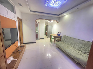 个人转租 两室一厅 带阳台 楼下地铁站