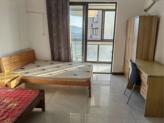 冠山小区主卧出租