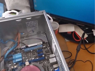   出台i3台式电脑 很新的   出价110元 