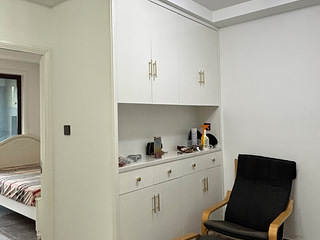 浦联名府59方，两室一厅，房东直租