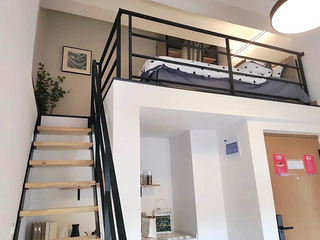 实话实说：房子不新，但空间真大、房租真便宜，适合不纠结装修的