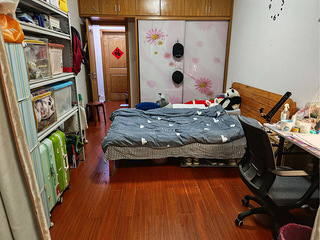 和睦新村合租，找室友。仅限女生，不养宠物。