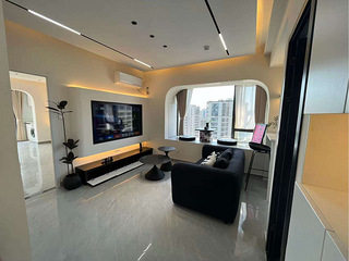 上城区地铁口附近，一室一厅一卫带阳台，1500押一付一