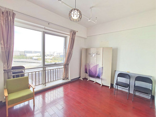 东城广场2-722出租