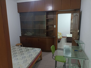 信义坊小区合租包水电物业宽带所有费用1300