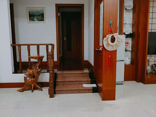 临安锦城锦胜小区125平方房子出租