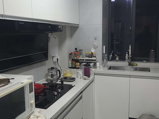 地铁房5号线杭氧地铁站长岳王马府24楼