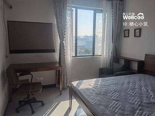 滨江白金海岸大四房房东直租，无中介1600元/月