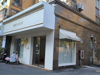 南溪西路欧尚商圈旺铺出租房东直租