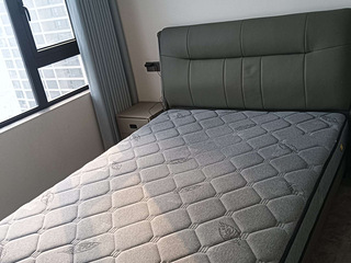 7号线地铁口新盛璟城单间一室一厅一卫出租