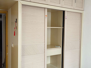 重庆李家坪地铁站一室一厅出租