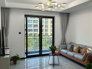 装修后已散味近2年，西溪公馆三室两厅出租