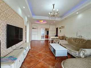 巴山轻轨站旁，好房出租