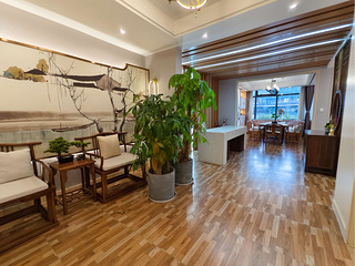 大悦城附近精装写字楼出租155方