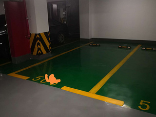 东方铭楼地下室车位出租