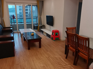 万科观承（曹家弯轻轨站）附近