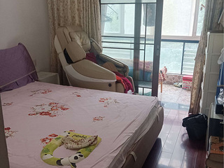 莲花港家园三房精装全配出租，拎包入住，交通便利