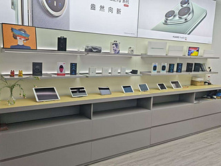 华为展示柜台