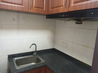 房东自有锦文雅苑有房出租，一室带独卫带厨房