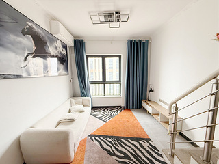 陈家坪环线通用晶城跃层住宅两室出租